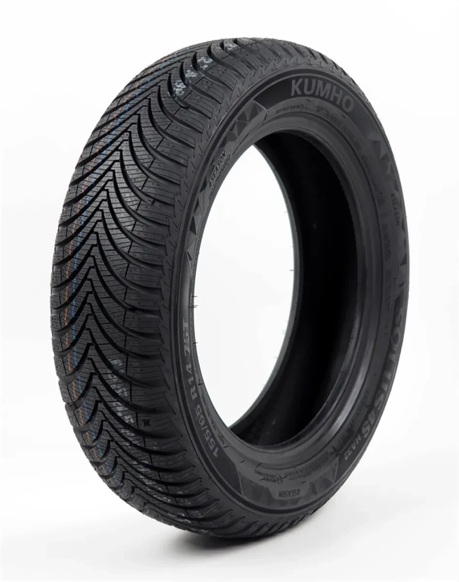 Kumho SOLUS 4S SUV HA32 215/70 R16 100 H