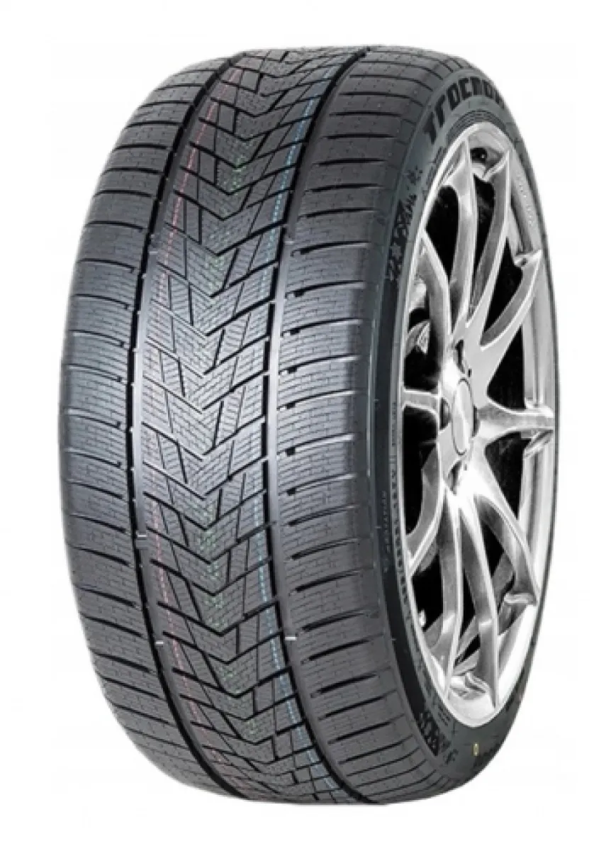 Tracmax X-PRIVILO S330 235/45 R19 99 V