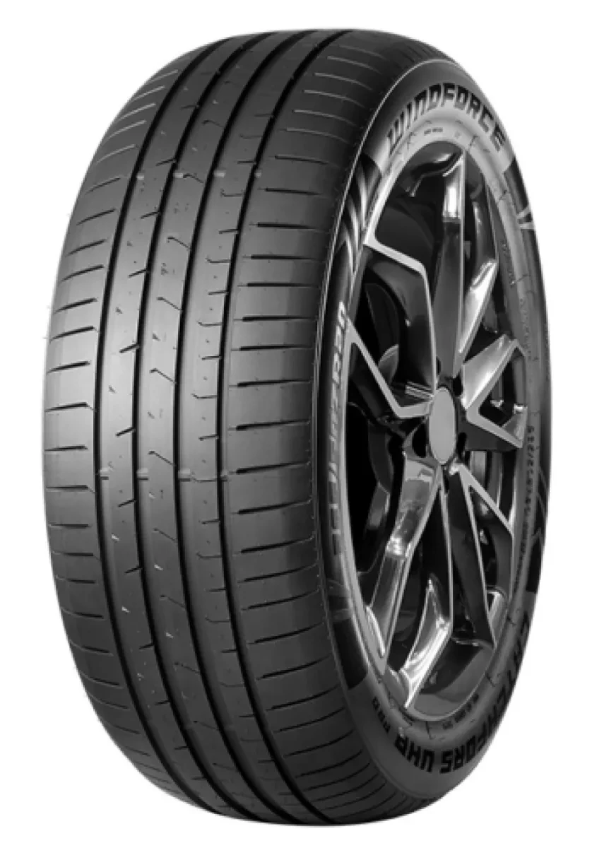 Windforce CATCHFORS UHP PRO 215/40 R18 89 W