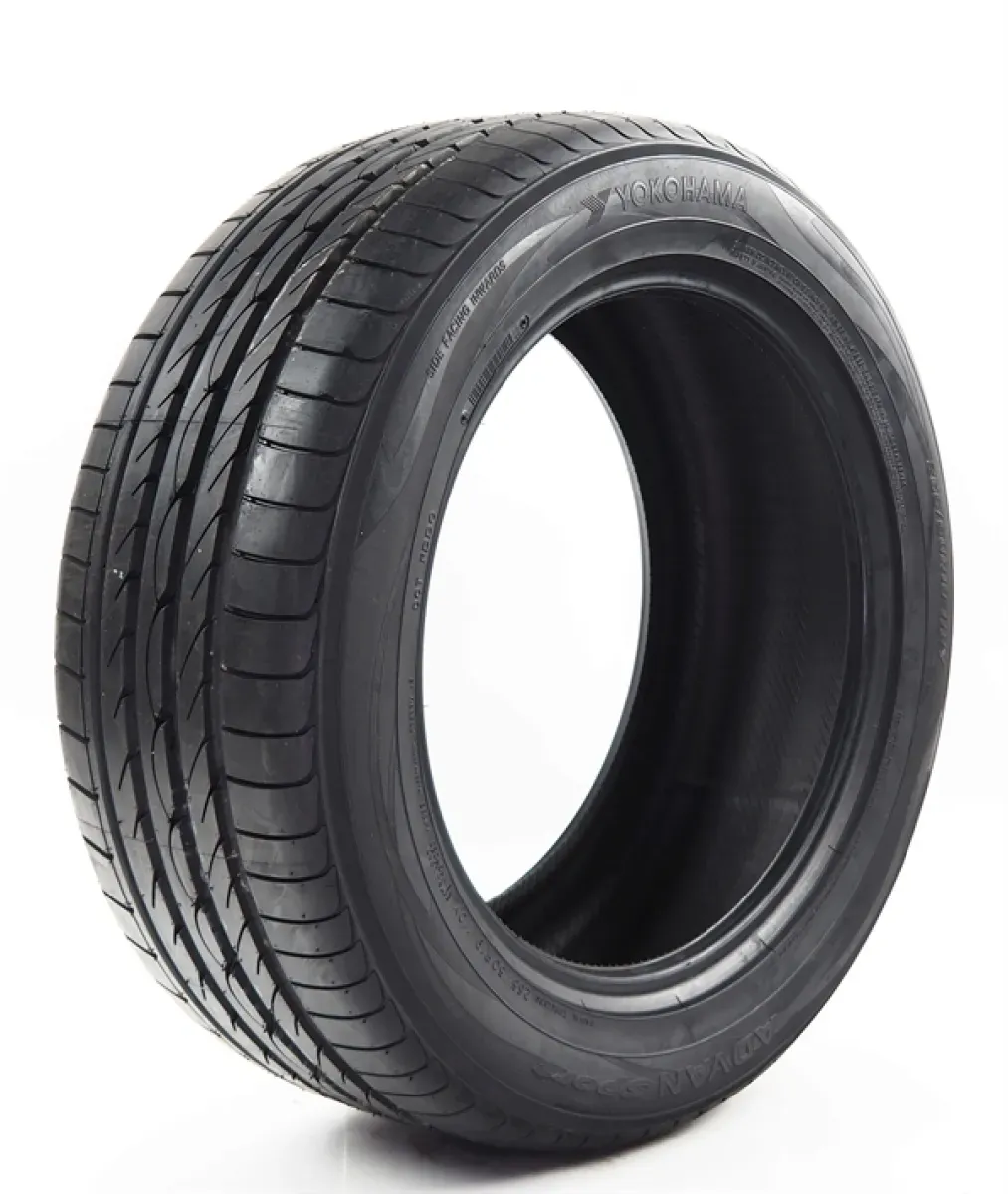 Yokohama ADVAN SPORT V103 295/35 R21 107 Y